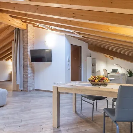 Apartamento Mansarda Open Space