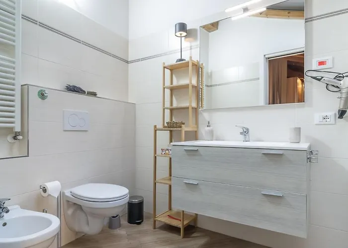 アパート Mansarda Open Space チェント